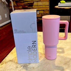 Simple modern 40oz trek tumbler